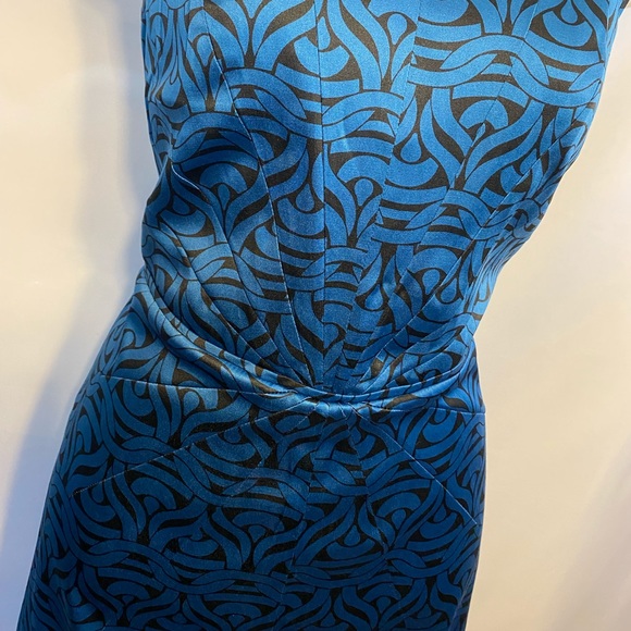 Banana Republic blue & black pattern dress - Picture 3 of 7